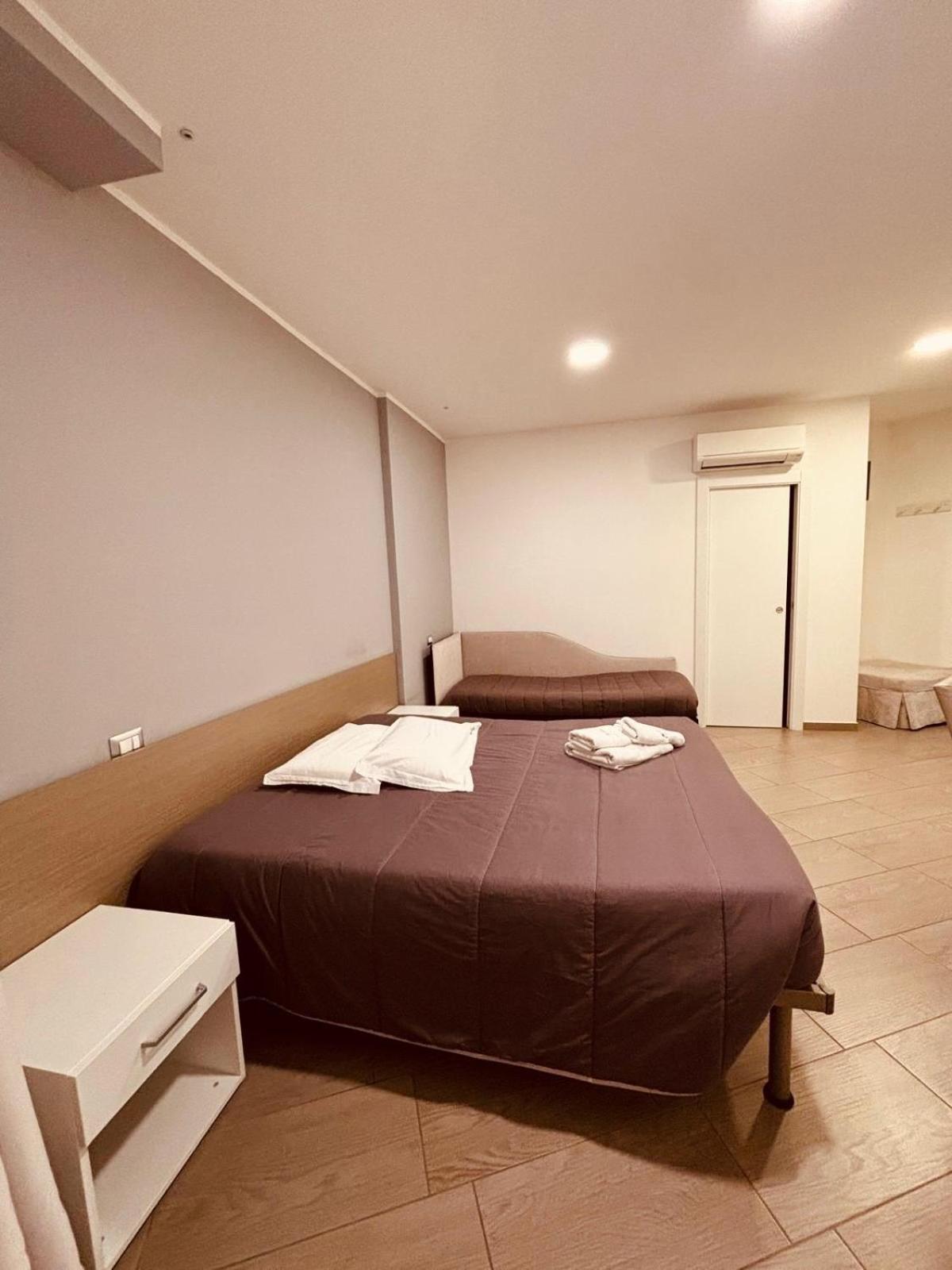 מלפי B&B Hora Sesta מראה חיצוני תמונה